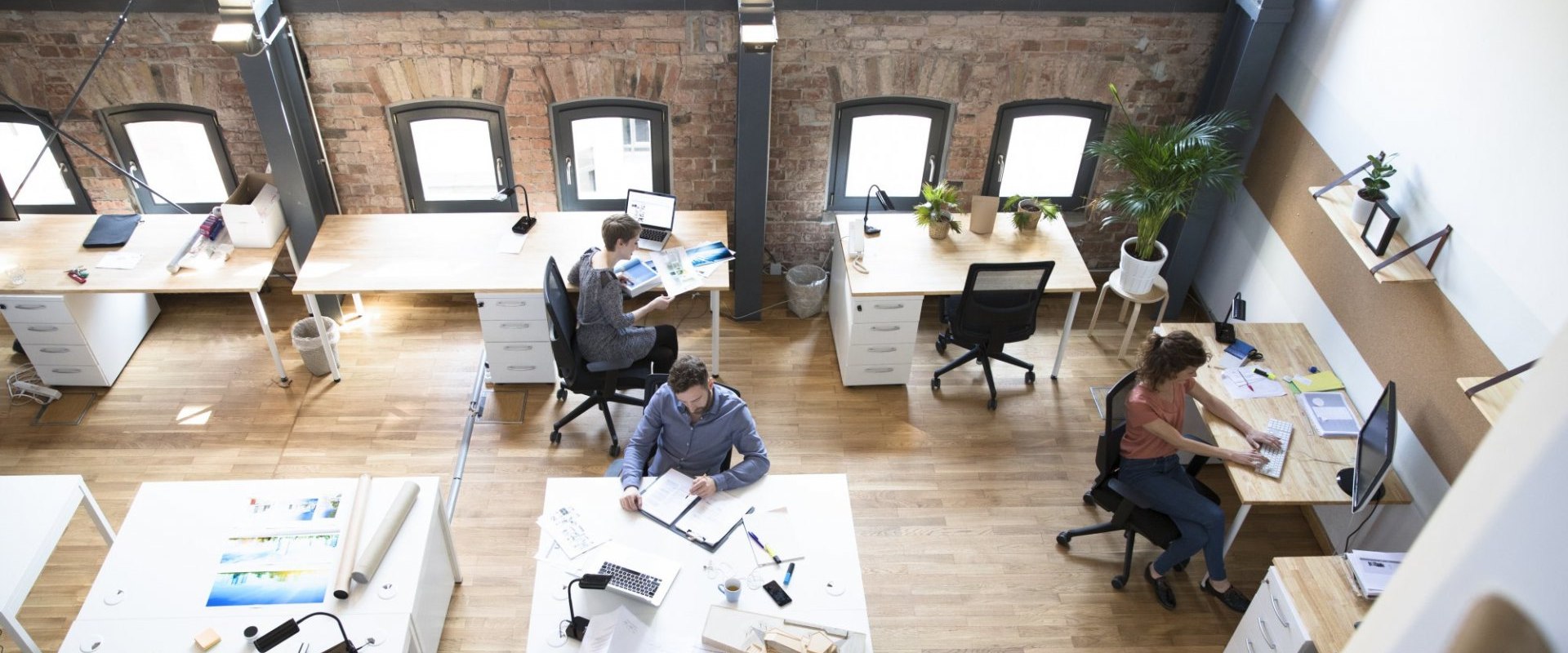 What are the disadvantages of coworking space?